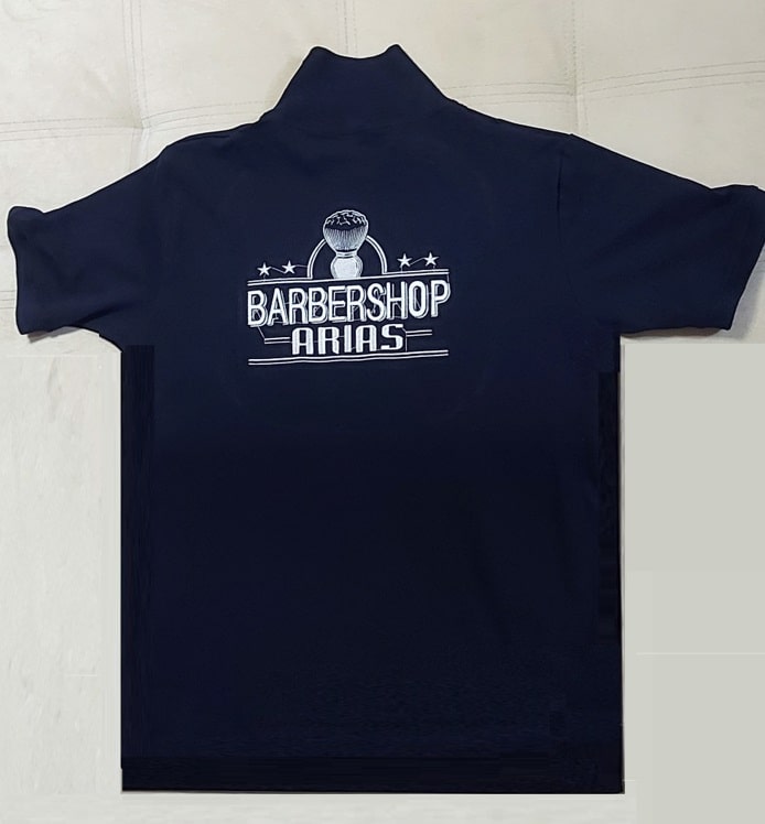 BORDADO DE POLO PIQUE EN ESPALDA